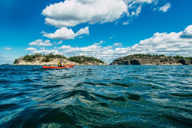 2-day kayaking adventure around Vaxholm in Stockholm Archipelago - self guided - Choosing single vs double: comfort, control, and group dynamics