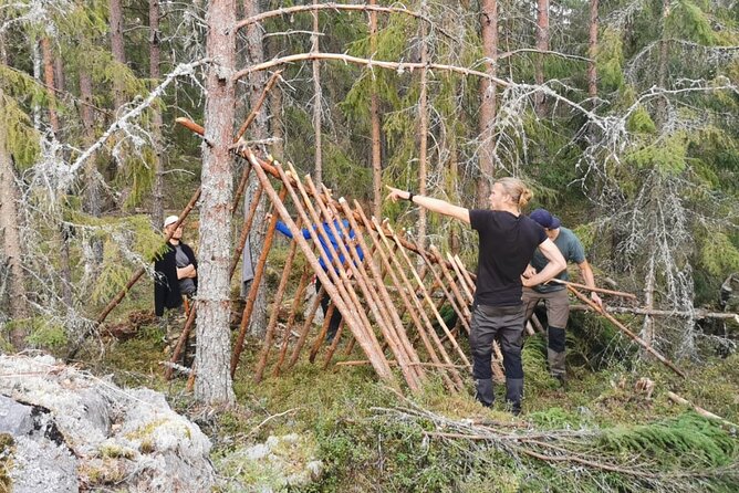 2-Day Small-Group Basic Skills Survival Course in Södermanland - The 9:00 start in Stockholm, then you’re off to the woods