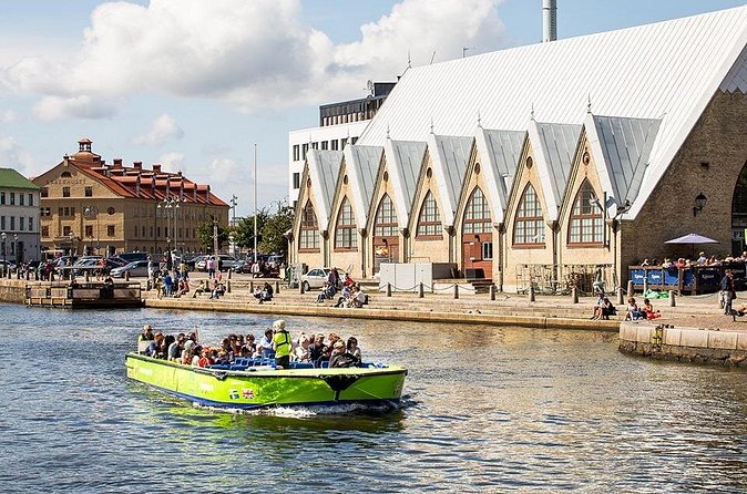 24h Gothenburg Hop-On Hop-Off Boat Tour - Lilla Bommen and the Evert Taube area: waterfront views with culture