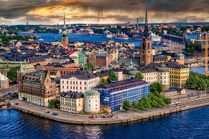 Airport Transfer: Airport ARN to Stockholm by Business Car - What you likely experience during the ride