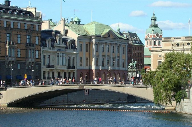 Beautiful Stockholm Small Group Walking Tour - Slottsbacken and the Palace Chapel: a short interior moment