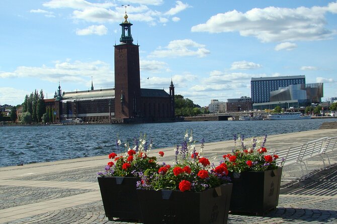 Beautiful Stockholm Small Group Walking Tour - Stortorget: the square where Stockholm’s violence and Nobel fame overlap