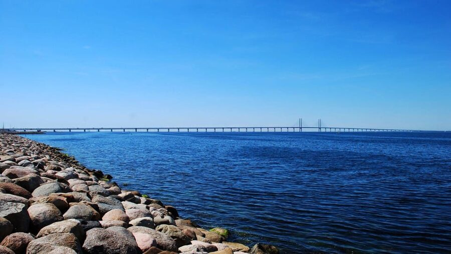 Best of Malmö: Private Walking Tour with a Local - Getting oriented in Malmö at Lilla Torg