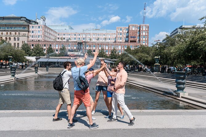CityQuest in Stockholm - To See Stockholm and Die - Your case file: evidence, a journal, and how the “murder mystery” works