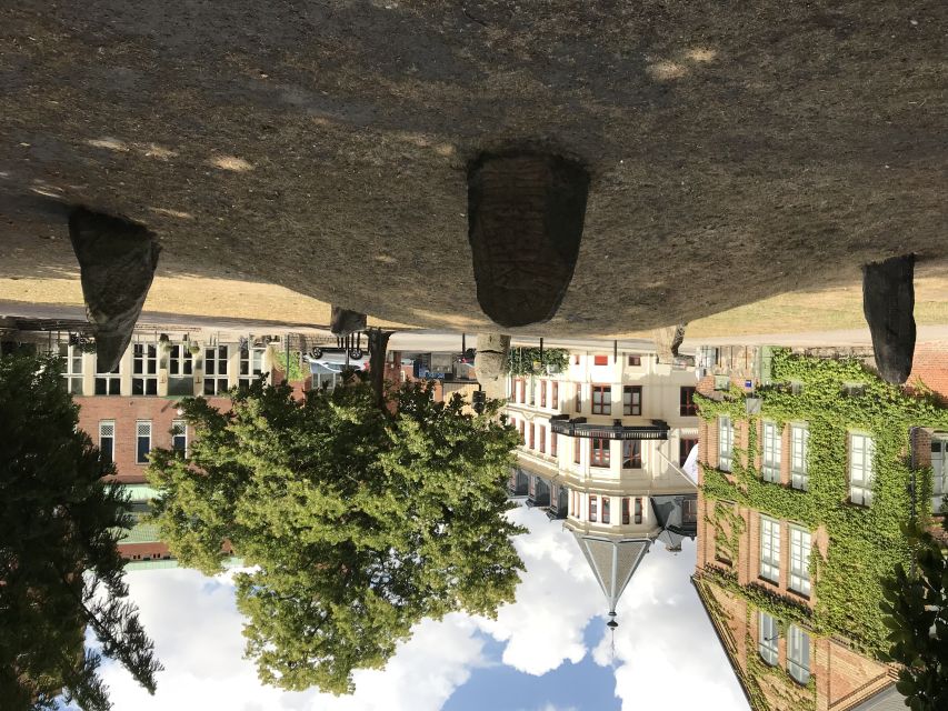 Copenhagen: Tour Across the Øresund Bridge to Lund and Malmö - Malmö on your terms: Stortorget, Lilletorget, and shopping streets