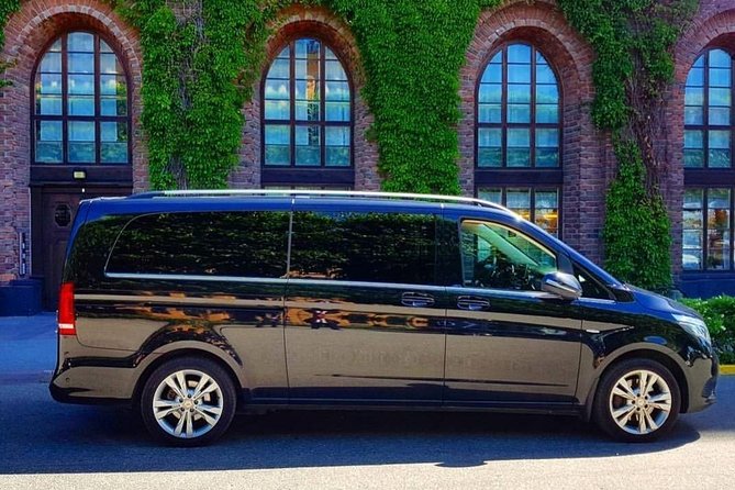 Cruise port VIP Transfer: Cruise port to Stockholm city center 1-6 Passangers - The Ride Itself: WiFi, Phone Chargers, Water, and Air-Conditioned Comfort