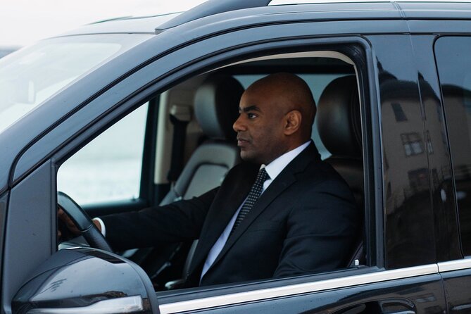 Cruise port VIP Transfer: Cruise port to Stockholm city center 1-6 Passangers - Drop-Off in the City Center: Getting Your Day Moving
