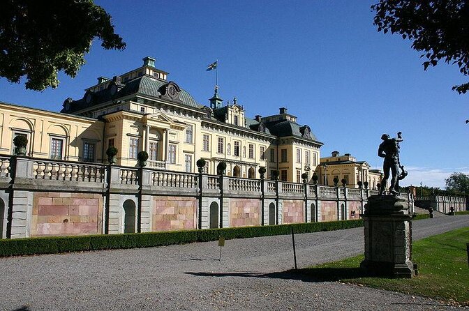 Drottningholm Palace Private Guided Tour - Why Drottningholm feels different from other Stockholm “palace days”