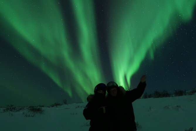 Enjoy the Aurora show on top of the mountain inc tipi dinner - Who should book this Aurora and tipi snowmobile night?