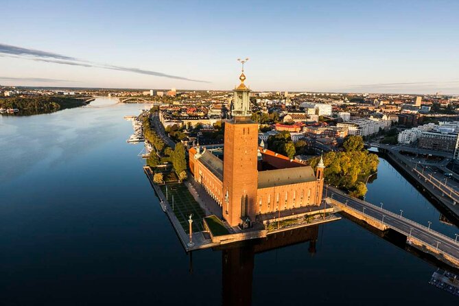 Exclusive Stockholm Grand Tour #1 - Royal Palace Stop: The 600-Room Icon With Free Entry