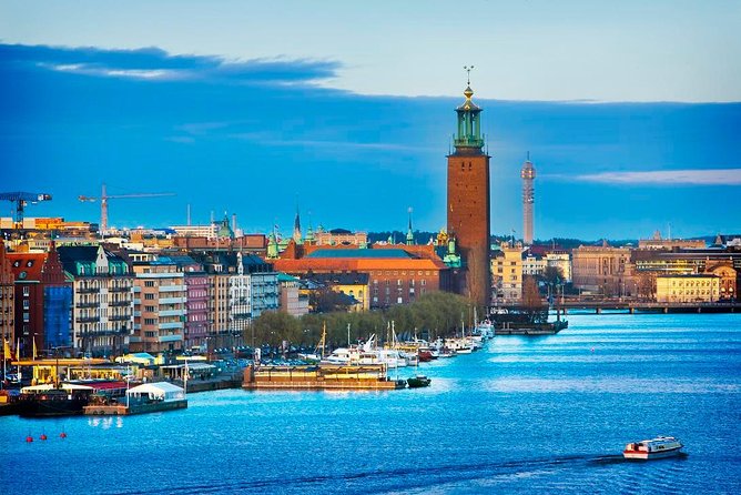 Exclusive Stockholm Grand Tour #1 - Gamla Stan Old Town: Medieval Streets and a Solid 60-Minute Hit