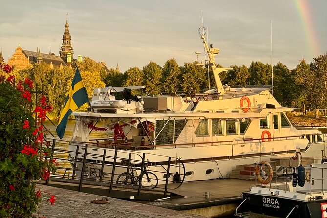 Exclusive Yacht Tour of Stockholm: sunset, dinner, lunch, cruise - Why Stockholm Looks Different From a Private Yacht at Sunset