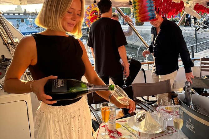 Exclusive Yacht Tour of Stockholm: sunset, dinner, lunch, cruise - Blasieholmen and the Grand Hotel Lineup