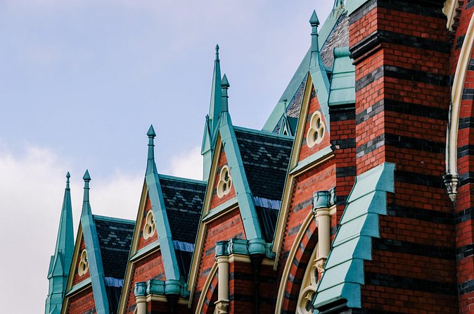 Explore the Instaworthy Spots of Gothenburg with a Local - Feskekôrka fish market: fresh seafood, local life energy