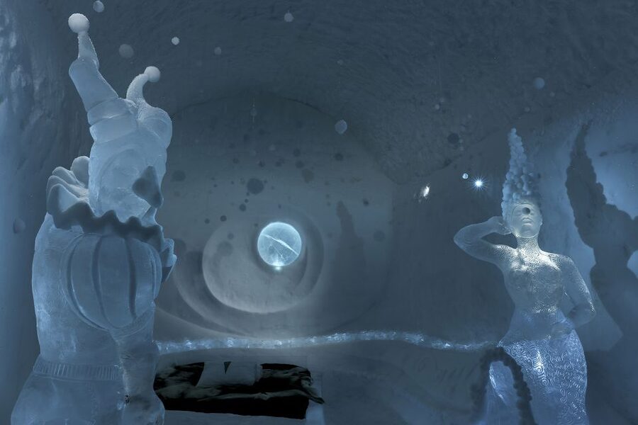 From Abisko: Explore the Icehotel - Getting There: Coach Pickups, Drop-Offs, and Why Timing Matters