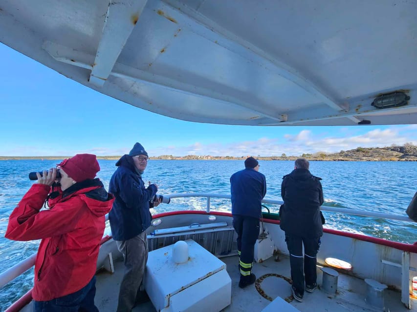 From Stockholm: Archipelago Hike to Landsort Lighthouse - Guide style and small-group advantage