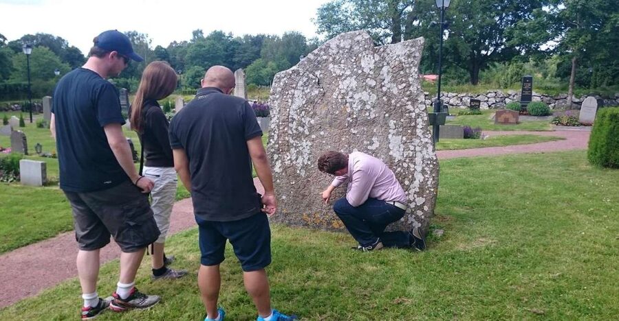 From Stockholm: Viking Culture Guided Tour with Transfer - A 6-hour Viking circuit: what fits and what doesn’t