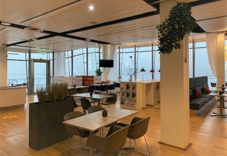 GOT Gothenborg Landvetter Airport: Vinga Lounge Access - Entering the Vinga Lounge, and Why Airside Time Feels Different