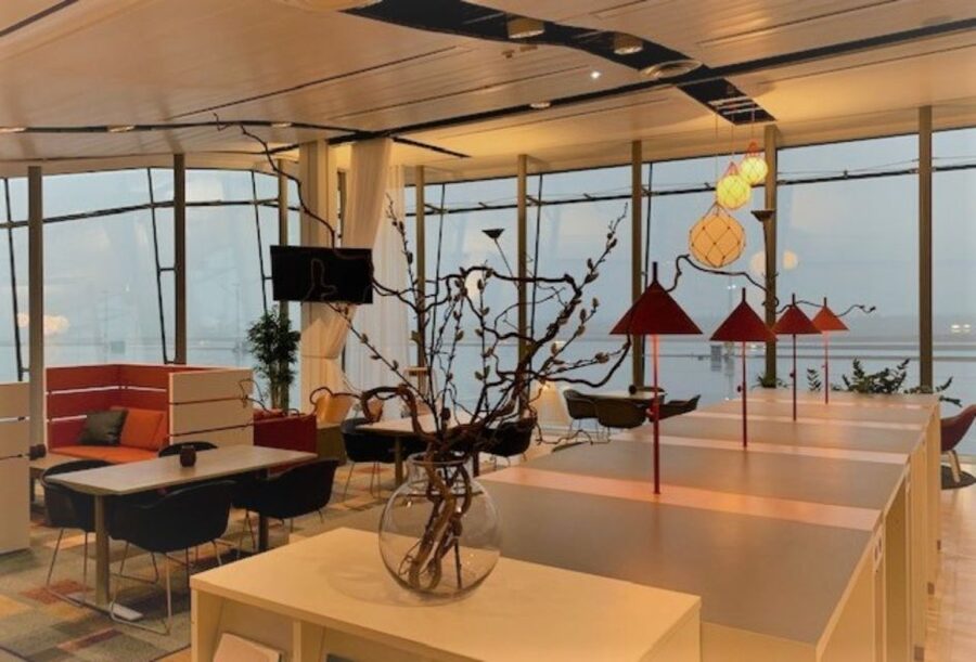 GOT Gothenborg Landvetter Airport: Vinga Lounge Access - Getting There at Landvetter: Main Terminal, Inside Security, Gates 17-19