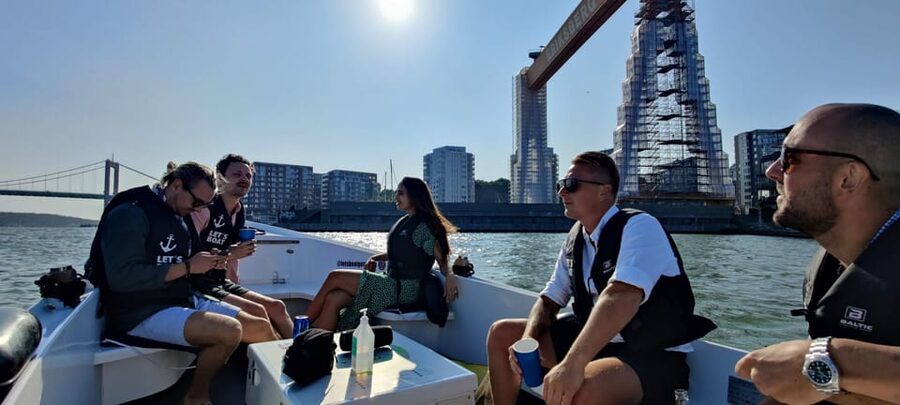 Gothenburg city center: Electric selfdrive boat tour - Key highlights you will care about