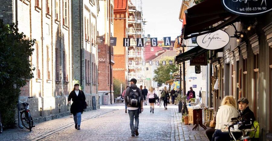Gothenburg: Haga Old Town Walking Tour - Skansen Kronan: the view payoff, plus the climb reality