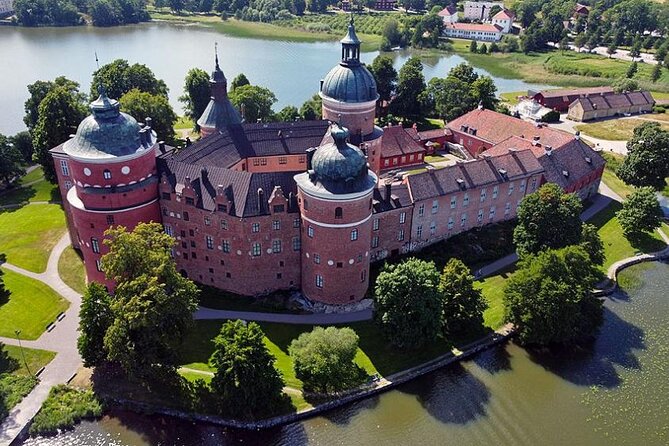 Grand Castle Tour Drottningholm and Gripsholm (private service) - Stop 3: A one-hour Stockholm sampler that helps you plan the rest