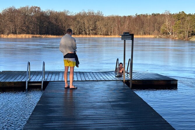 Icebathing and Sauna, Forest Hike and Fireplace Lunch - Private - Ice-bathing in the lake, with safety as the real point