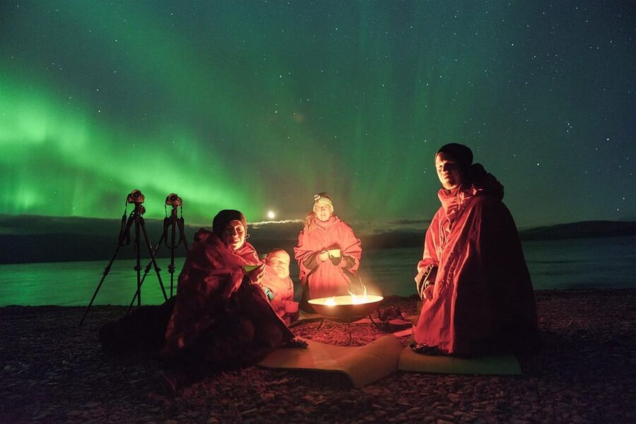 Kiruna: Northern Light Photo Tour with Equipment - The Sami guides: local context you will notice in your photos
