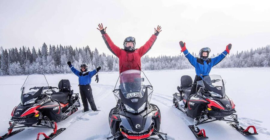 Luleå : Snowmobile - Forest and Ice Nature Tour 2h - Why a snowmobile tour out of Brändön Lodge feels local