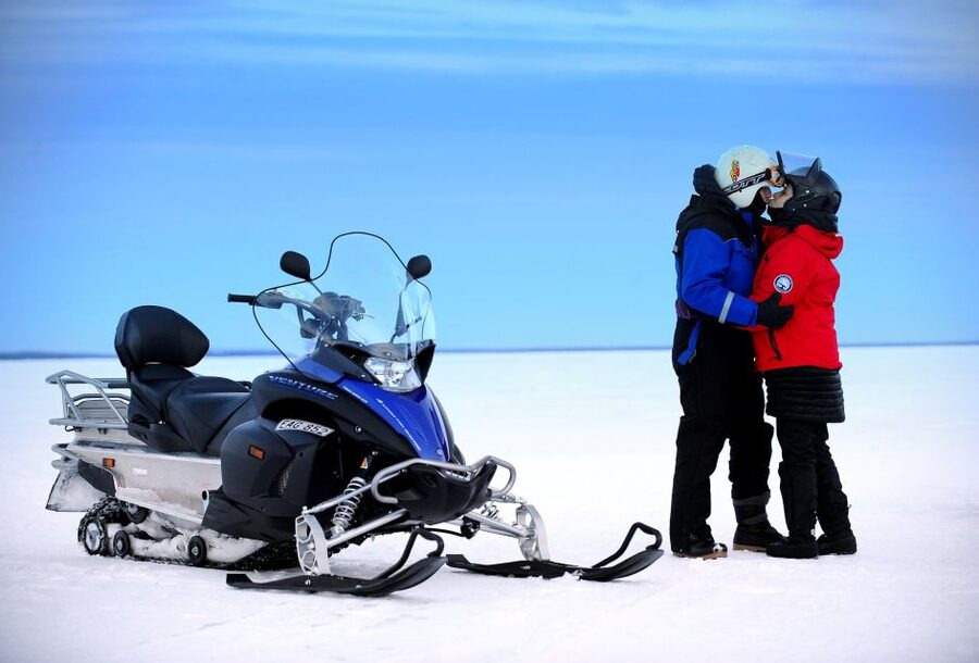 Luleå : Snowmobile - Forest and Ice Nature Tour 2h - Price and value: what $192 buys you in winter comfort and guidance