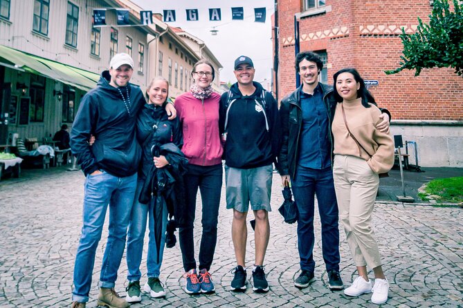 Make Your Own Tour - Guided Walking Tour - Gustav Adolfs torg: Founding Fathers and City Pride in a Single Square