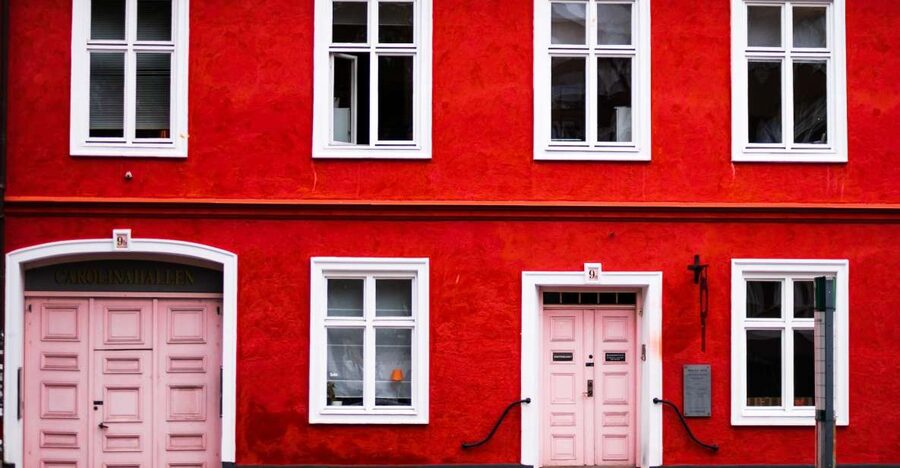 Malmö: Express Walk with a Local in 60 minutes - Practical tips so your walk feels smooth