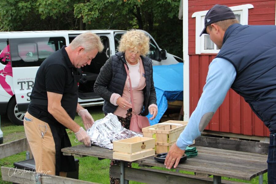 Malmö: Self-Guided Food Tour - Starting at Travelshop and finding Cykelgaraget