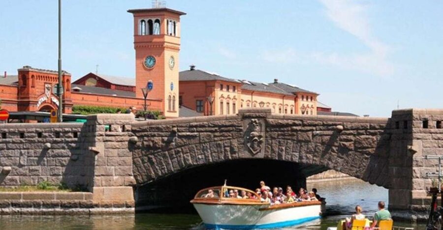 Malmö: Sightseeing and Landmarks tour by bike - Bike Comfort Matters, and So Does Your Fit