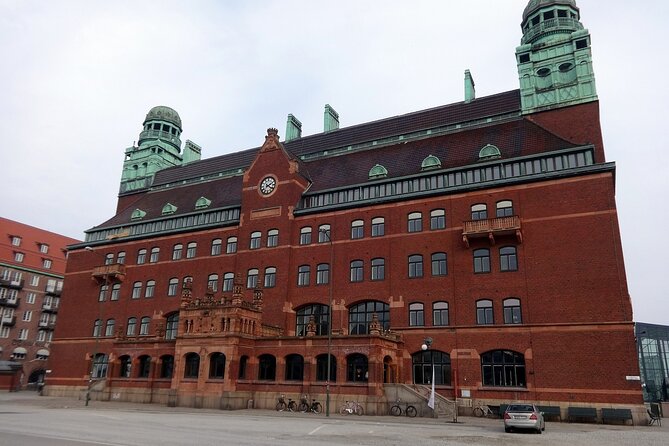 Malmö Walking Tour: Explore Top Sights & Hidden Gems - Lilla Torg: Cobblestones, Cafés, and Historic Vibes