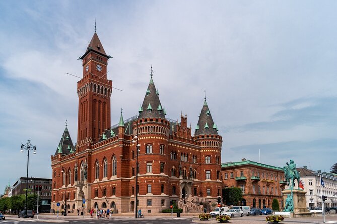 Old Town Helsingborg: Exploration Game and Self-Guided Tour - Stop-by-stop: Dunkers Kulturhus, Karnan, City Hall, and more