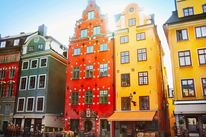 Old Town Tour of Stockholm - Old Town loop: medieval stories, famous sites, and architecture clues