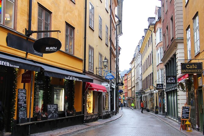 Private 90-Minute Walking Tour in Stockholm - Storkyrkan and Stockholm Cathedral for a Fast City Orientation