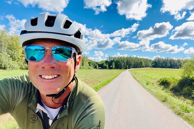 Private Roadbike Adventure in Stockholm - Pickup, mobile ticket, and how to plan your start in Stockholm
