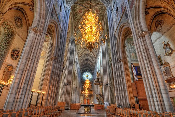 ROYAL Uppsala and VIKING Sigtuna PRIVATE Tour - Stop 3: Stockholm panoramas for a clean finish