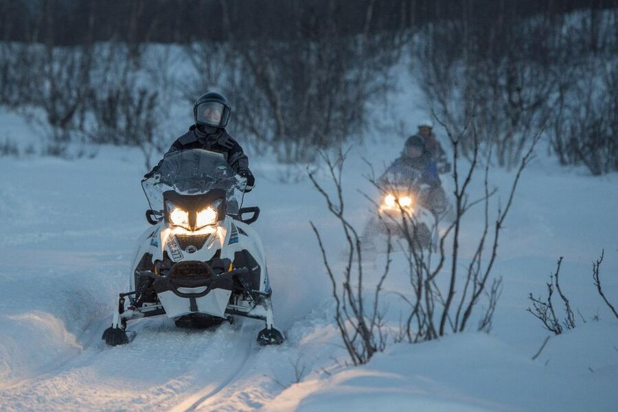 Snowmobile Adventure Abisko (Shared) - Why Abisko snowmobiling feels special, not just fast fun
