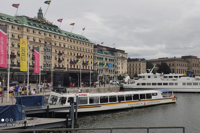 Stockholm- A Beauty On The Water: Old Town Walking Tour and Boat Trip Combined - Lejonbacken: A Royal Garden Photo Spot With Karl XII and Grand Hotel Stature