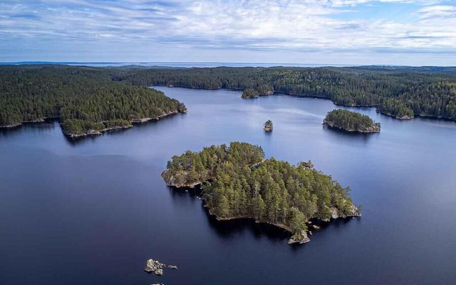 Stockholm: Archipelago Boat Tour - Djurgården Canal: where the city edge turns into waterways