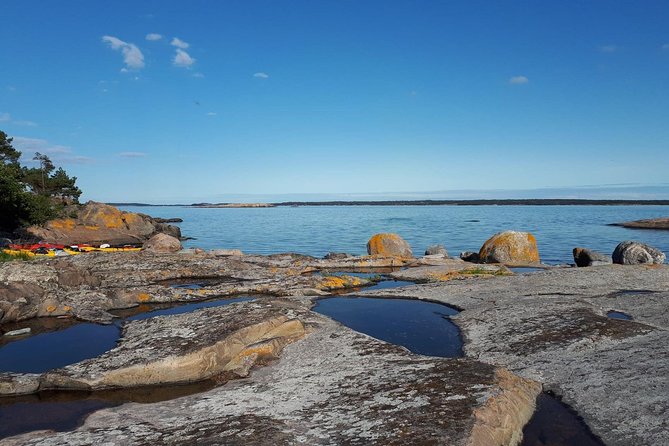 Stockholm Archipelago Kayaking Day Tour - Following the Route Through Rocky Islands and Wildlife Moments