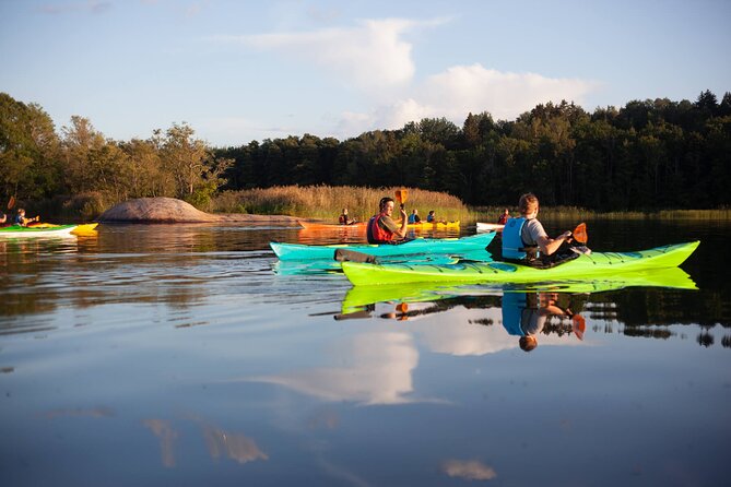 Stockholm Archipelago Sunset Kayaking and Fika tour - Meeting at 6:00 pm, and how the timing shapes the experience