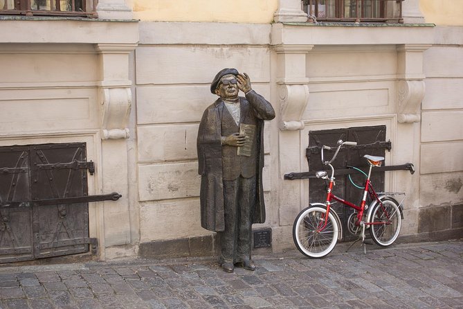 Stockholm Art Tour with a Local Expert: 100% Personalized & Private - Meeting at Espresso House, then art on foot