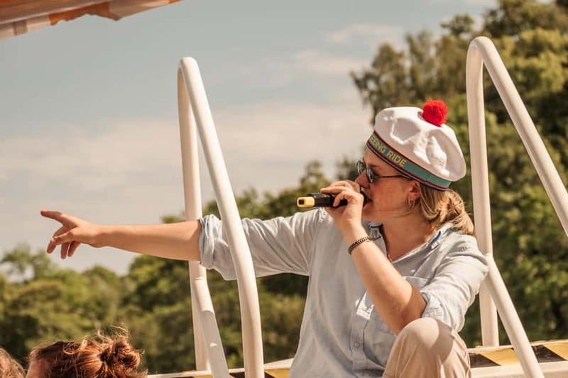 Stockholm: Guided City Sightseeing Open Electric Boat Tour - Why an open electric boat tour feels like Stockholm in fast motion