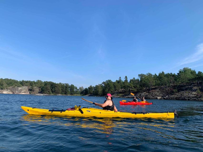 Stockholm: Morning Kayak Tour in the Archipelago with Lunch - Safety briefing and paddling practice that actually helps