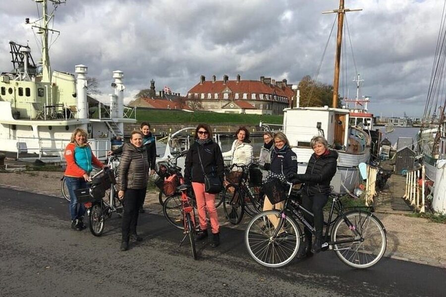 Stockholm: Must-See Attractions Walking Tour with a Guide - Mårten Trotzigs Gränd, Where Small Streets Tell Big Stories