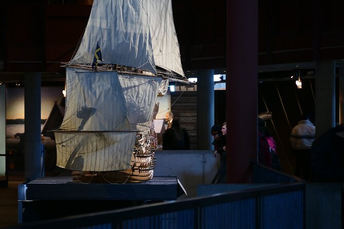 Stockholm Must See: City Hall, Gamla Stan and Vasa Museum - Vasa Museum guided tour: seeing more than a warship